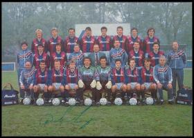 Détári Lajos (1963-) labdarúgó aláírása képeslapon