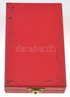 1964. "Munka Érdemrend" ezüst fokozata, zománcozott Br kitüntetés miniatűrrel szalagsávon,...