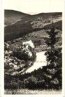 10 db főleg RÉGI felvidéki vár képeslapon / 10 mostly pre-1945 Slovakian castles on postcards