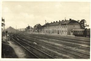 20 db főleg RÉGI felvidéki képeslap jobb, érdekes lapokkal; Kassa, Homonna, Héthárs, Kisszeben, Lege...