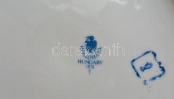 Szász Endre által tervezett Hollóházi porcelán váza, hibátlan, jelzett,m: 30 cm d:16 cm