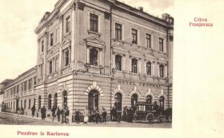 Károlyváros, Karlovac; Crkva Franjevaca / Központi szálloda, hintó, Ferences templom. W. L. 530. / Hotel Central, carriage, church (r)