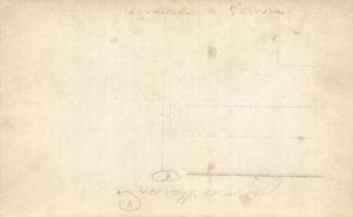 Maros, Mures; jégrobbantás télen / detonating the ice of the frozen river. photo