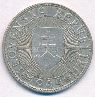 Szlovákia 1944. 10K Ag "Templomon kereszt" T:2- ph.
Slovakia 1944. 10 Korun Ag "Cros...