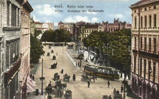 Riga, Kalku ielas izeja / Ausgang der Kalkstrasse / street view, trams (EK)