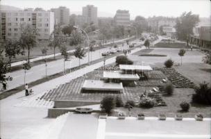 1981 Kazincbarcika, cca 420 db szabadon felhasználható, nagyon jó minőségű vintage negatív, felirato...