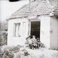 1981 Kazincbarcika, cca 420 db szabadon felhasználható, nagyon jó minőségű vintage negatív, felirato...