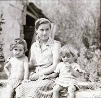 1981 Kazincbarcika, cca 420 db szabadon felhasználható, nagyon jó minőségű vintage negatív, felirato...