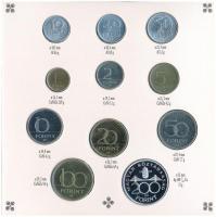 1993. 10f-200Ft (11xklf) forgalmi sor dísztokban, benne 200Ft Ag "MNB" T:PP fo.
Adamo FO2...