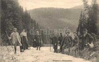 Retyezát, Retezat; Hómező túrázókkal. Adler fényirda 1909. / winter time, hikers in the snow