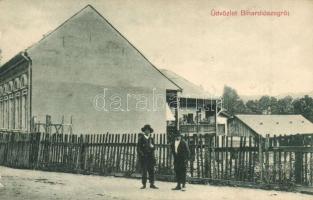 Bihardiószeg, Diosig; utcakép villával. Deutsch Ferenc kiadása / Strassenbild / street view with villa