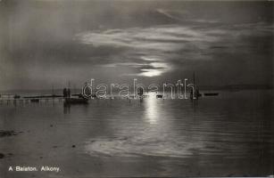 Balatoni vitorlások 15 db régi képeslap