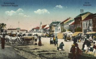 Szászrégen, Reghin; Fő tér, piac, árusok / Hauptplatz / main square, market vendors + 1940 Szászrégen visszatért So. Stpl. (EK)