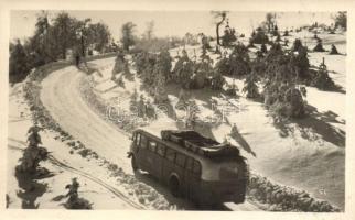 11 db MODERN fekete-fehér magyar vidéki város buszokkal / 11 modern black and white Hungarian rural ...