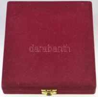 DN "Szadáért" Br emlékplakett eredeti dísztokban (79mm) T:2