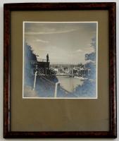 cca 1930 Pesti látkép a régi Erzsébet híddal üvegezett keretben, 27x32 cm
