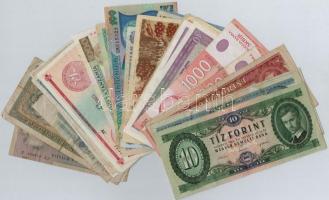 30db-os vegyes papírpénz tétel a világ minden tájáról T:III 30pcs of paper money lot from all around the world C:F