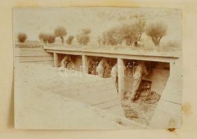 cca 1917-1918 Első világháborús fotóalbum: életképek, harctéri jelenetek, nagyrészt feltehetőleg az ...
