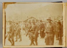 cca 1917-1918 Első világháborús fotóalbum: életképek, harctéri jelenetek, nagyrészt feltehetőleg az ...