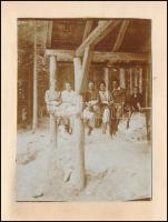 cca 1917-1918 Első világháborús fotóalbum: életképek, harctéri jelenetek, nagyrészt feltehetőleg az ...