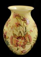 Zsolnay virág mintás váza, kézzel festett, jelzett, hibátlan, m: 12,5 cm
