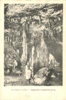 Aggteleki cseppkőbarlang, Szent László szobra, belső. Divald Adolf (EK)