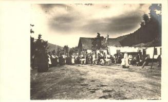 Sósmező, Poiana Sarata; ünnepi körmenet / procession ceremony. photo