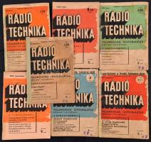 1940-1948 Rádiótechnika 12 száma és Rádióvilág 4 száma, összesen: 16 db, változó, többnyire viseltes állapotban.