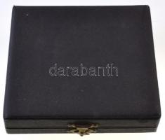 1984. "Megölte őket a gyűlölet - őrizze emléküket a szeretet" Br holokauszt emlékérem sérü...