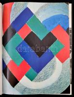 1976. Paris, 1976, XXe sciéle. Fekete-fehér fotókkal, francia nyelven. Kiadói kartonált papírkötés