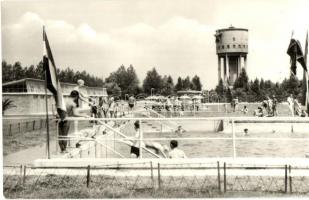 4 db modern sport motívumlap: Tatai edzőtábor, röplabda, evezősök Ercsinél, úszás, labdarúgás / 4 mo...