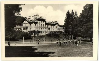 4 db modern sport motívumlap: röplabda, úszás, labdarúgás / 4 modern sport motive cards: volleyball,...