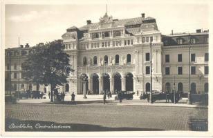 3 db régi európai városképes lap / 3 pre-1945 European town-view postcards: Maastricht, Stockholm, H...