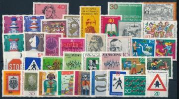 1971-1972 36  stamps, 1971- 1972 36 klf bélyeg, közte sorok
