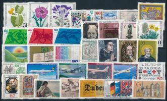 35 diff stamps, issues of almost the entire year, 35 klf bélyeg, csaknem a teljes évfolyam kiadásai