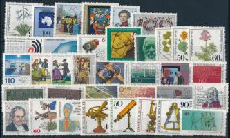 36 stamps, almost complete year, 36 klf bélyeg, a teljes évfolyam kiadásai