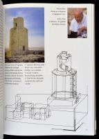 Vörös Győző: Taposiris Magna 1998-2004. Alexandriai magyar ásatások. Budapest , 2004, Egyiptomi Magy...