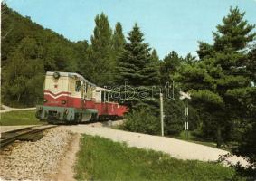 51 db modern magyar képeslap