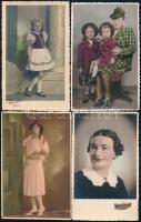 cca 1940 Színezett fotók tétele, 4 db vintage fotó, 13x8,5 cm