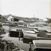 cca 1965 Pákozd, Velencei-tó, Keveházi János (?-?) budapesti fotóművész hagyatékából 13 db vintage n...