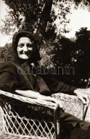 cca 1949 Balatoni üdültetés, képriport, 34 db szabadon felhasználható vintage negatív Kotnyek Antal ...