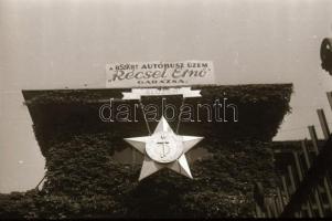 1949 BSZKRt Récsey Ernő garázsának bejárata, 6 db szabadon felhasználható vintage negatív Kotnyek An...