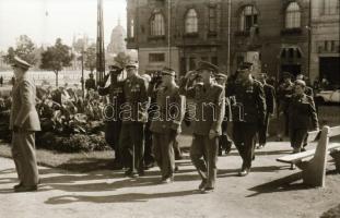 1948 Budapest, katonai sportünnepség, 37 db szabadon felhasználható vintage negatív Kotnyek Antal (1...