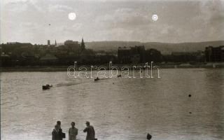 cca 1948 Vízből mentés képriportja, 43 db szabadon felhasználható vintage negatív Kotnyek Antal (192...