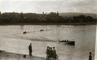 cca 1948 Vízből mentés képriportja, 43 db szabadon felhasználható vintage negatív Kotnyek Antal (192...