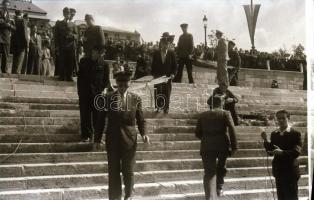 cca 1948 Vízből mentés képriportja, 43 db szabadon felhasználható vintage negatív Kotnyek Antal (192...