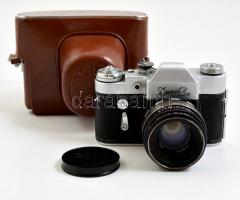 1969 Zenit 3M fényképezőgép, Helios-44 2/58 objektívvel, eredeti bőr tokjában, működőképes állapotban / Vintage Russian camera, with original leather case, in working condition