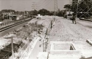1988 Budapest, Újpest állomás és környéke, 25 db szabadon felhasználható vintage negatív, 24x36 mm