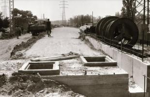 1988 Budapest, Újpest állomás és környéke, 25 db szabadon felhasználható vintage negatív, 24x36 mm