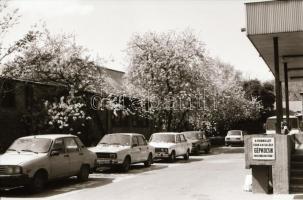 1992 HÉV szerelvények és állomások az Örs vezér tere és Gödöllő vonalon, 38 db szabadon felhasználha...